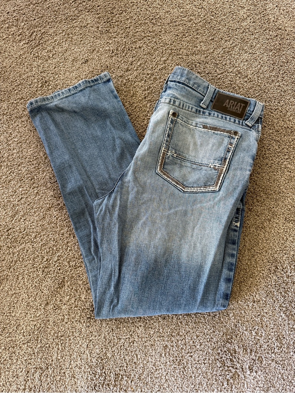 Ariat Men's M2 Traditional Relaxed Bootcut Light Blue Jeans